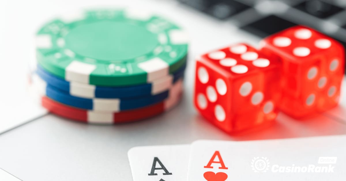在线扑克与标准扑克 - 有什么区别？
