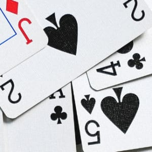 扑克中的算牌策略与技巧